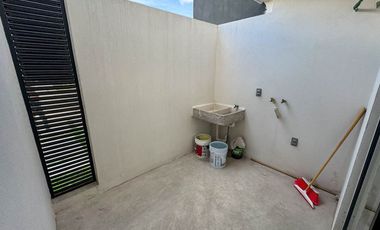 Esmeralda Lua, San Mateo Atenco