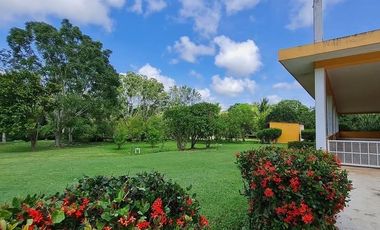 QUINTA CAMPESTRE EN VENTA. AMPLIOS JARDINES. KOBÉN, CAMPECHE.