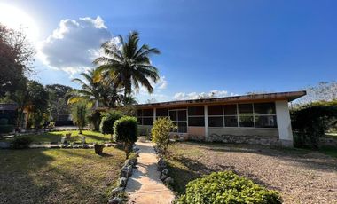 QUINTA CAMPESTRE EN VENTA. AMPLIOS JARDINES. KOBÉN, CAMPECHE.