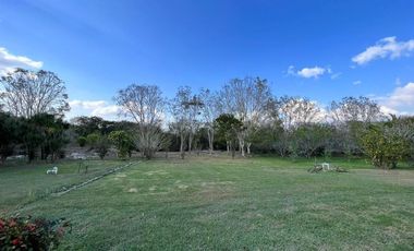 QUINTA CAMPESTRE EN VENTA. AMPLIOS JARDINES. KOBÉN, CAMPECHE.