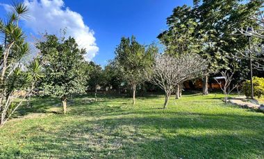 QUINTA CAMPESTRE EN VENTA. AMPLIOS JARDINES. KOBÉN, CAMPECHE.