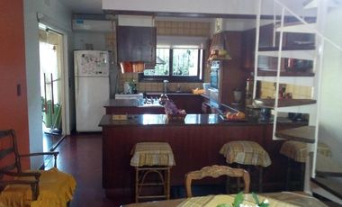Venta  casa con piscina y parque, Ramos Mejía, Balcarce 200