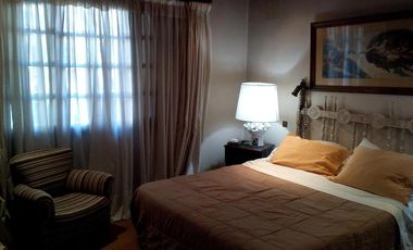 Venta  casa con piscina y parque, Ramos Mejía, Balcarce 200