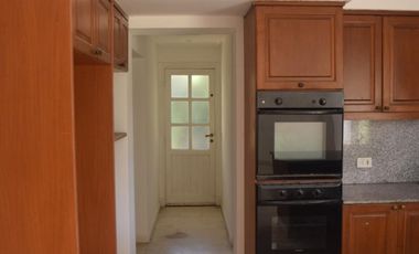 Casa en  venta en alquiler anual Martindale Pilar