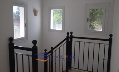 Casa en  venta en alquiler anual Martindale Pilar