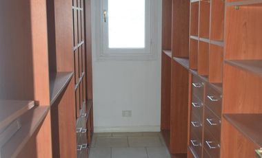 Casa en  venta en alquiler anual Martindale Pilar