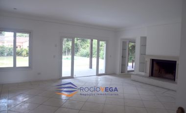 Casa en  venta en alquiler anual Martindale Pilar