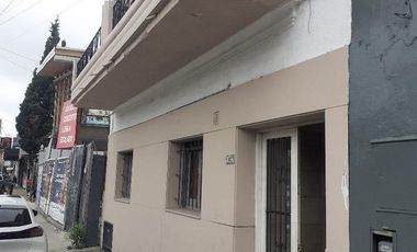 Hipolito Yrigoyen 5523. Lanús. PH 3 ambientes