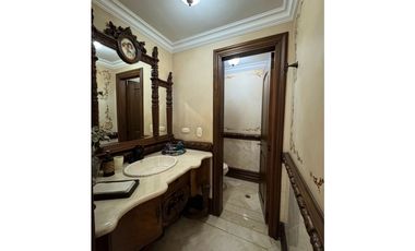 Venta casa Trans inferior Campestre Poblado Medellin