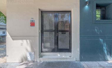 Casa en esquina Colegiales/Belg R
