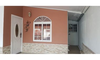 Se VENDE casa - Parque Real, Mañanitas