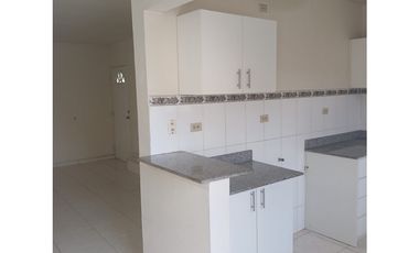 COD01 Casa Dúplex en Venta - Los Cortijos, Arraiján