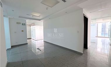 ALQUILO OFICINA CON DIVISIONES EN OBARRIO, SFC TOWER (8)