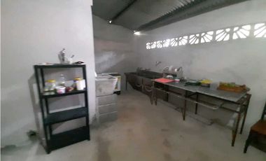 VENDO CASA CON TERRENO EN LA  CHORRERA INDUSTRIAL