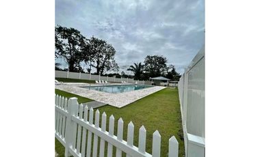 ALQUILO CASA AMOBLADA EN ARRAIJAN PLAYA DORADA 3R