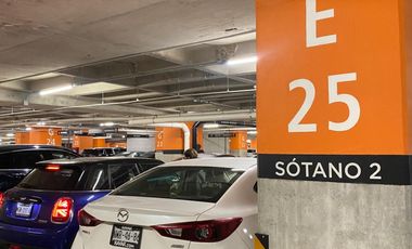 Se renta local comercial en el aeropuerto terminal 1