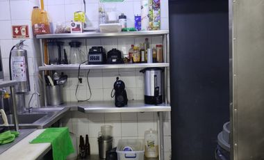 Se renta local comercial en el aeropuerto terminal 1