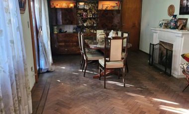 VENTA DE CASA EN Caseros