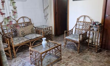 VENTA DE CASA EN Caseros