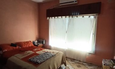 Casa en venta en Moron Sur