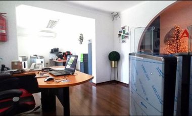 Oficina en Venta en Francisco de Villagra / Violeta Parra