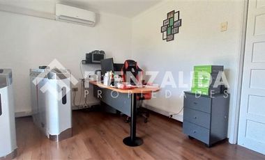 Oficina en Venta en Francisco de Villagra / Violeta Parra