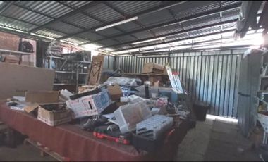 Oficina en Venta en Francisco de Villagra / Violeta Parra