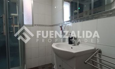 Oficina en Venta en Francisco de Villagra / Violeta Parra