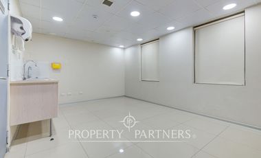 Local en Arriendo con excelente ubicación para uso Clínico / Metro Alcántara - El Golf
