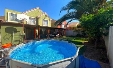 Casa en Venta en EN CONDOMINIO / 350 M2 DE TERRENO