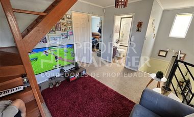 Casa en Venta en Casa 3 Pisos 105m2 5D-3B + Terraza - Parque Lantaño