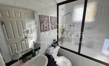 Casa en Venta en Casa 3 Pisos 105m2 5D-3B + Terraza - Parque Lantaño