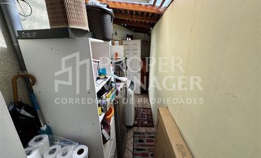 Casa en Venta en Casa 3 Pisos 105m2 5D-3B + Terraza - Parque Lantaño