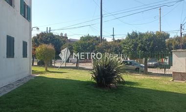 VENTA DEPARTAMENTO 4 AMBIENTES EN BERNAL OESTE