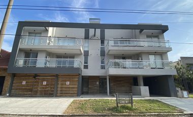 Departamento 2 ambientes VENTA Lomas de Zamora