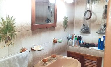 VENTA DE CASA 4 AMBIENTES