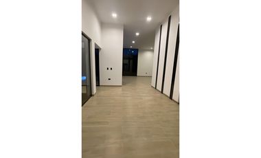 Casa campestre en condominio para la venta en Cerritos, Pereira!!!