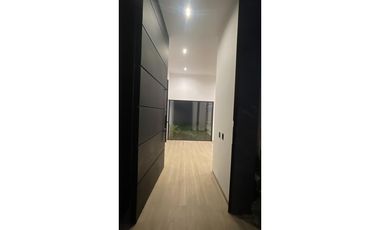 Casa campestre en condominio para la venta en Cerritos, Pereira!!!