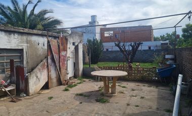 Venta casa en Arroyo Seco 2 dormitorios con patio
