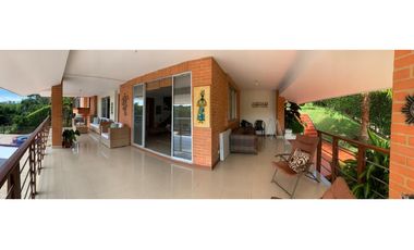 Venta casa campestre Cerritos Pereira condominio con piscina y jacuzzi