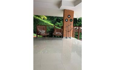Venta casa campestre Cerritos Pereira condominio con piscina y jacuzzi