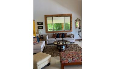 Venta casa campestre Cerritos Pereira condominio con piscina y jacuzzi