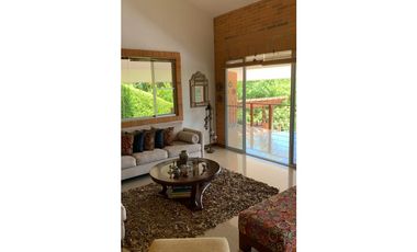 Venta casa campestre Cerritos Pereira condominio con piscina y jacuzzi