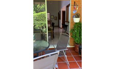Venta casa campestre Cerritos Pereira condominio con piscina y jacuzzi
