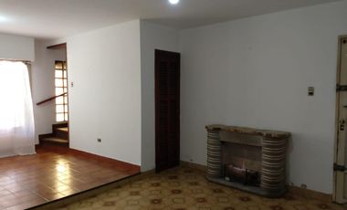 Casa 3 ambientes en alquiler