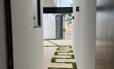 Townhouse en Venta en Mérida, Kan'th, Cholul