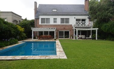 Casa en  Lomas de San Isidro