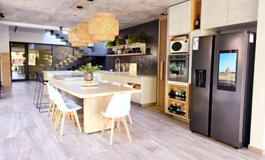Casa en alquiler- Neuquen La Zagala barrio privado
