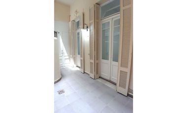 ALQUILER Recoleta, Junin al 1000, 4 Ambientes, 70m2, $750.000. Incluye expensas, ABL y AySA!!!