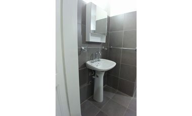 ALQUILER Recoleta, Junin al 1000, 4 Ambientes, 70m2, $750.000. Incluye expensas, ABL y AySA!!!